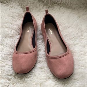 Soft pink Aldo flats
